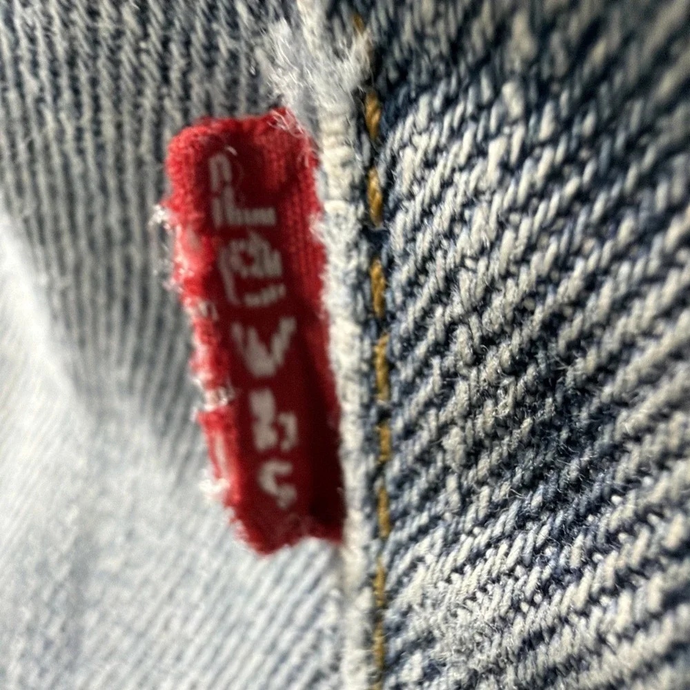 Levi's 551 Jeans Men's 36x32(see Pictures) Blue Denim Relaxed Fit Zip Distressed